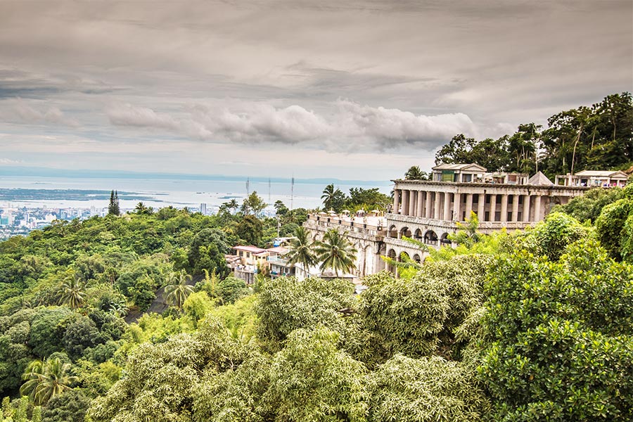 Visit Temple of Leah on Cebu Island