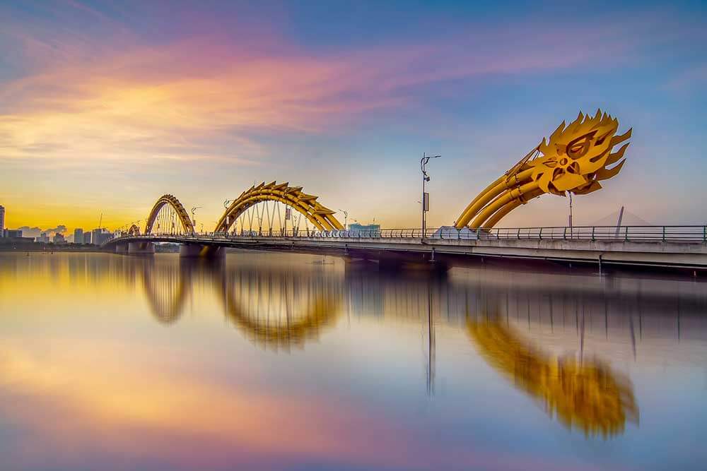 Visit Dragon bridge, Da Nang City Tour in Vietnam